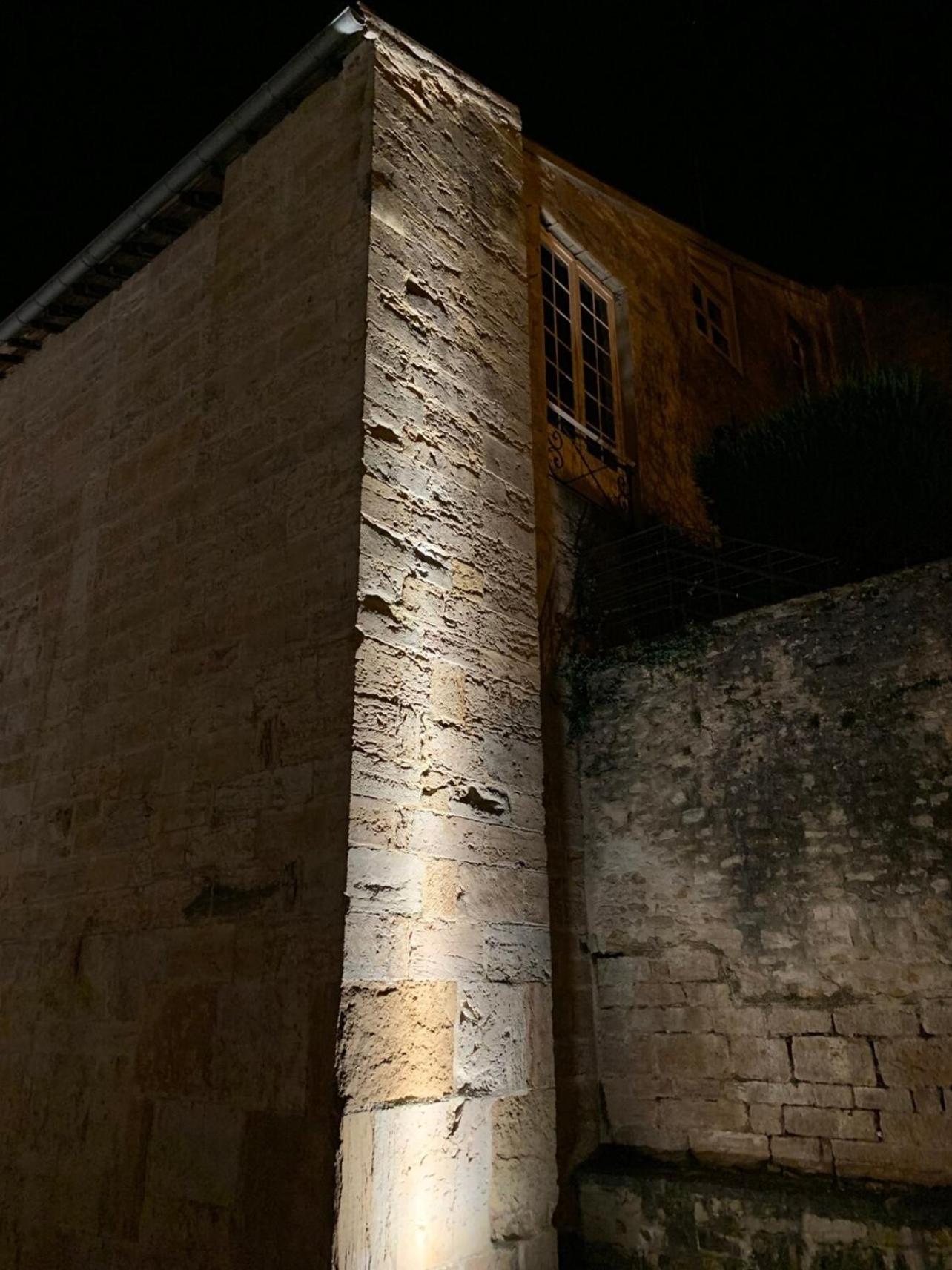 Barabans Tower Cluny Abbay Villa Kültér fotó